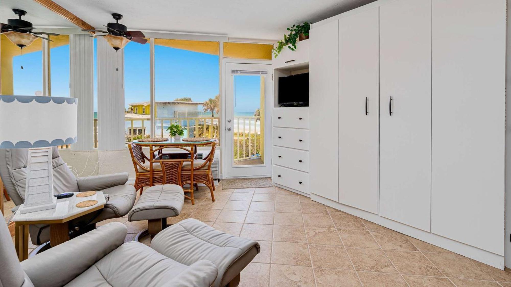 Coastal Soul - Ocean View At Symphony Beach Club Holiday home *